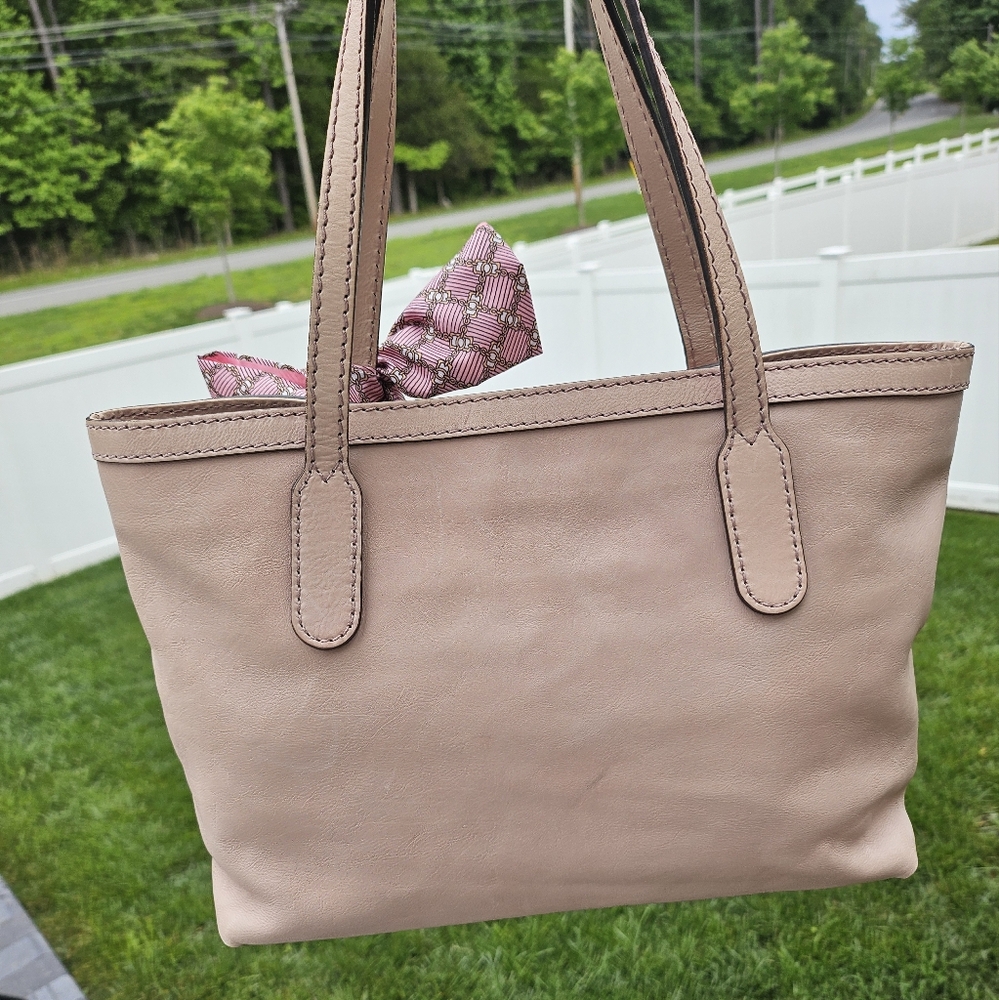 EUC GUCCI Tote Pink - Picture 3 of 12